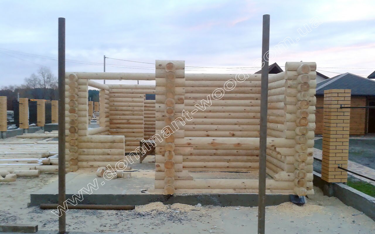 Деревянная баня «Дороза» Деревянный дом и баня: постройки из оцилиндрованного бревна №10