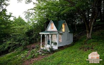 20 найменших дерев'яних будиночків на світі №15