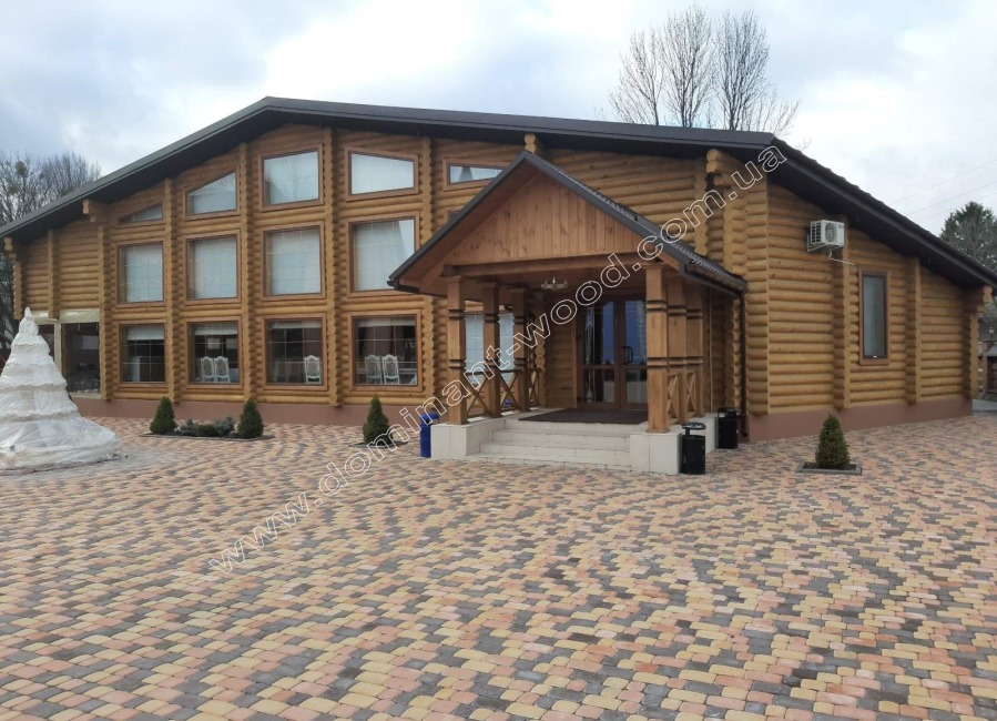 Приклади міських дерев'яних будов з каталогу «Домінант»