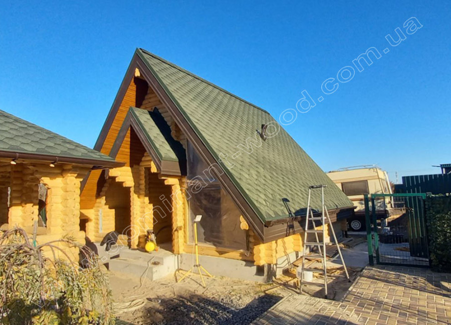 A-frame котедж і бесідка: стильний тандем до літнього сезону