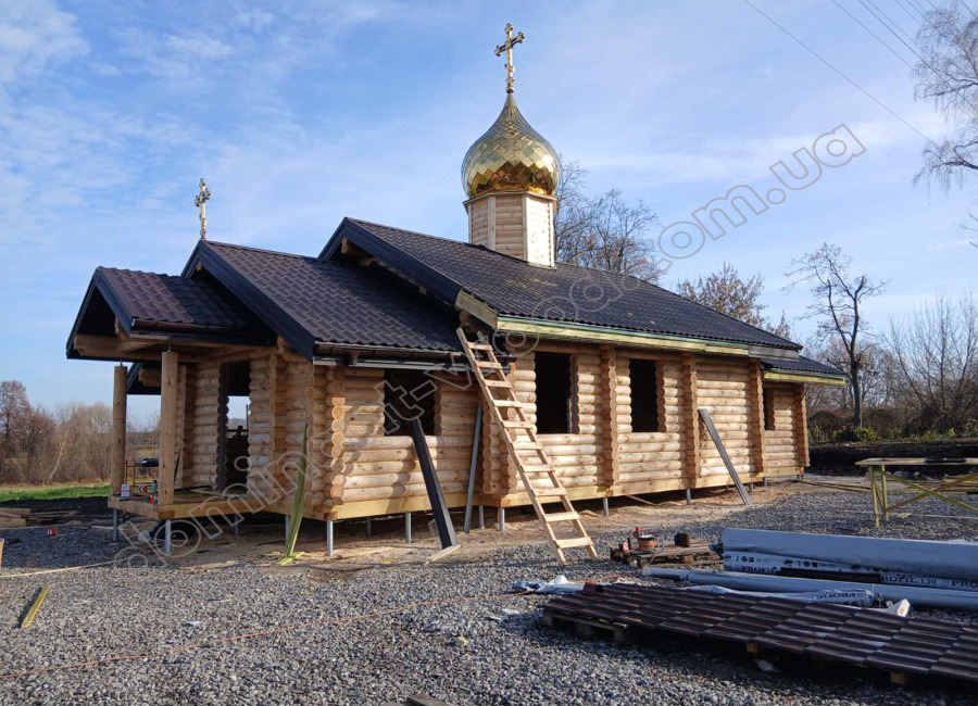 Церква Святих Апостолів: сосновий храм для громади